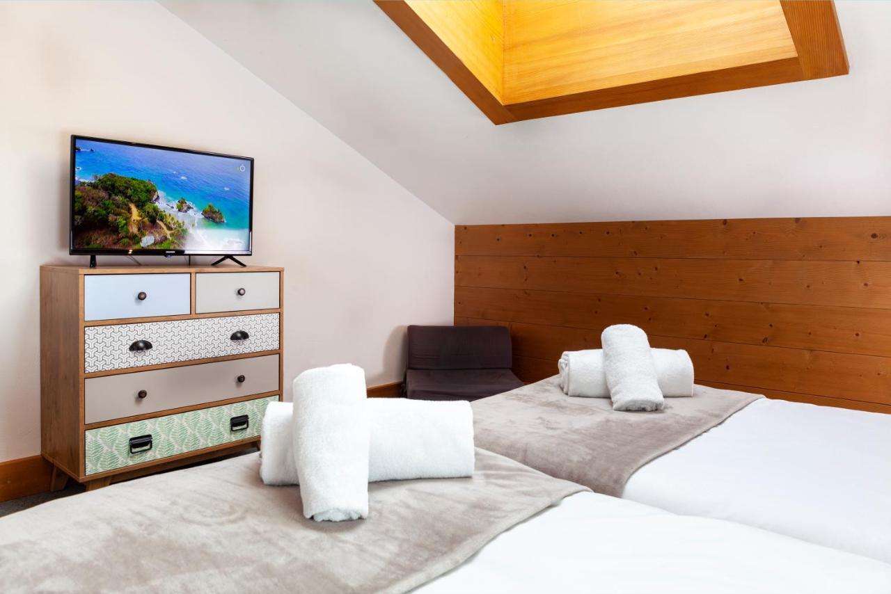 Appartement Le Caboen Les Planards Chamonix Esterno foto